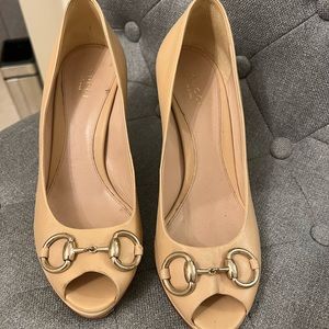 Gucci Heels 👠- Classic, Must See 😍